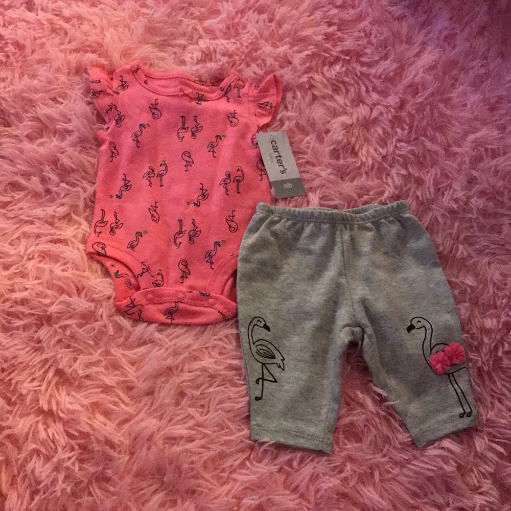 Carter’s two piece set